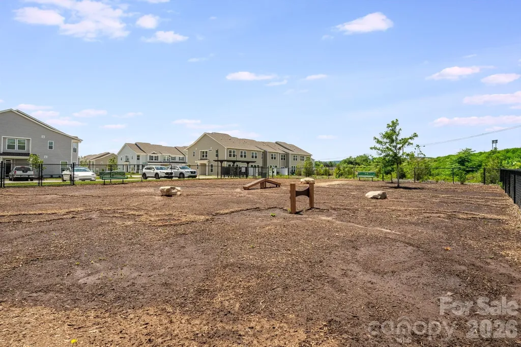 124 Creekview Road Hendersonville NC 28791
