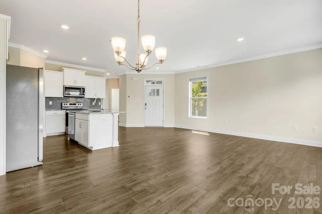 124 Creekview Road Hendersonville NC 28791