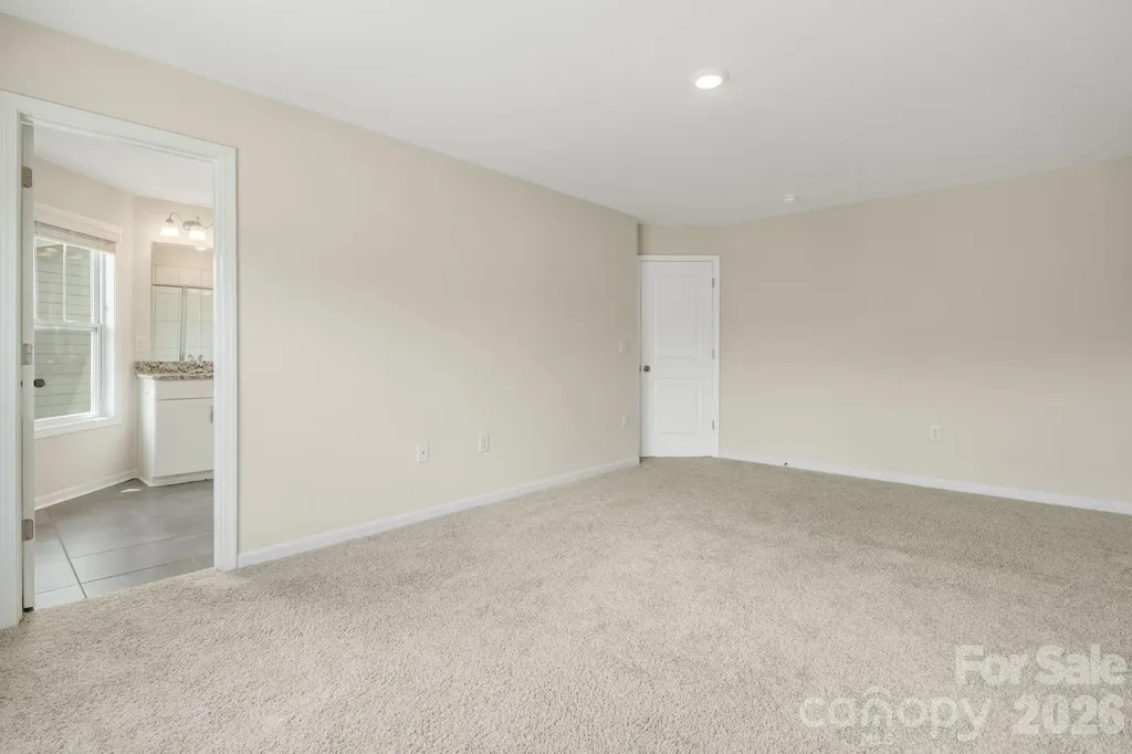 124 Creekview Road Hendersonville NC 28791