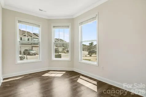 124 Creekview Road Hendersonville NC 28791