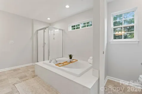 2435 Smith Cove Road Denver NC 28037