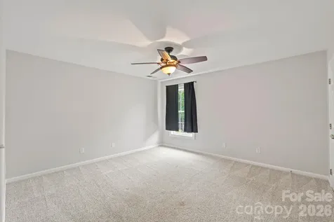 2435 Smith Cove Road Denver NC 28037