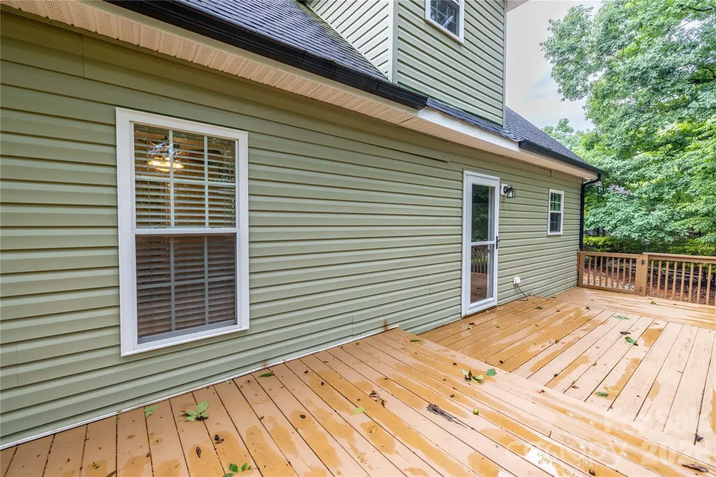 302 Skyland Court Mount Gilead NC 27306