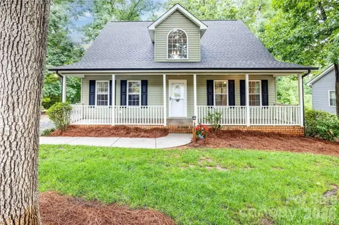 302 Skyland Court Mount Gilead NC 27306