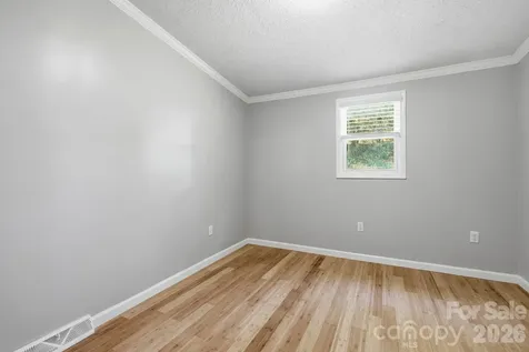 118 Heather Drive Asheville NC 28806