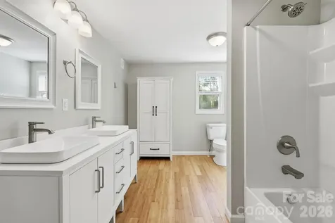 118 Heather Drive Asheville NC 28806