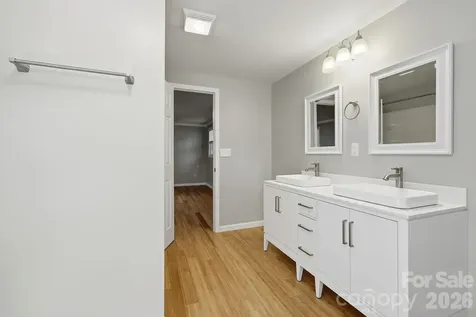 118 Heather Drive Asheville NC 28806