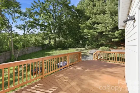 118 Heather Drive Asheville NC 28806