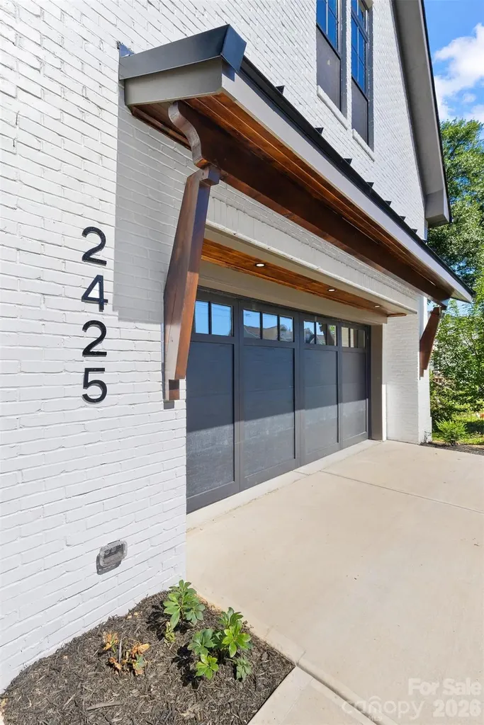 2425 Lola Avenue Charlotte NC 28205