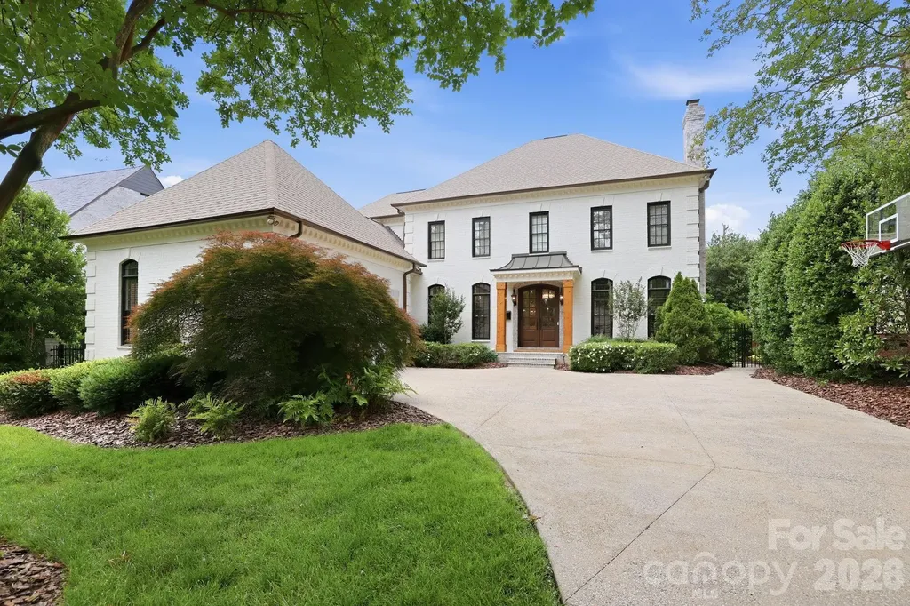 2021 Coniston Place Charlotte NC 28207