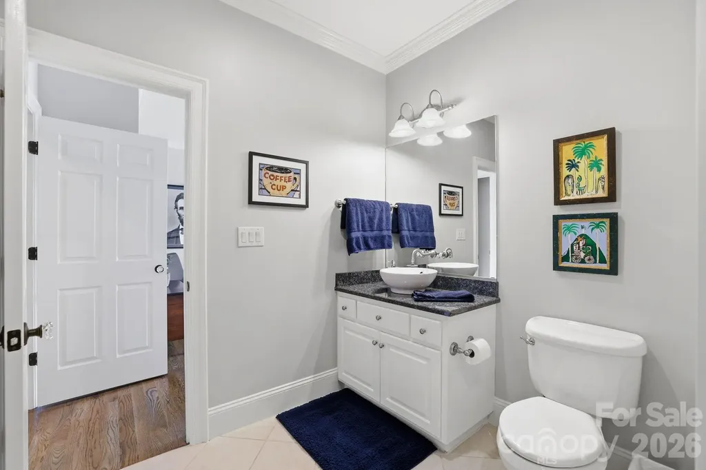2021 Coniston Place Charlotte NC 28207