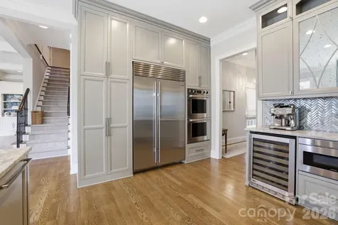 2021 Coniston Place Charlotte NC 28207