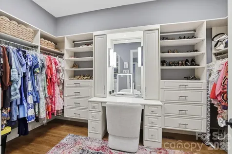 2021 Coniston Place Charlotte NC 28207