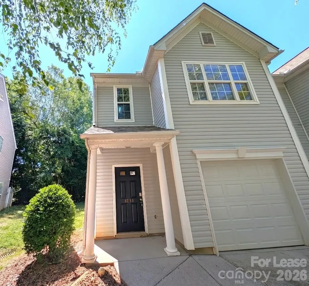4283 Glenlea Commons Drive Charlotte NC 28216