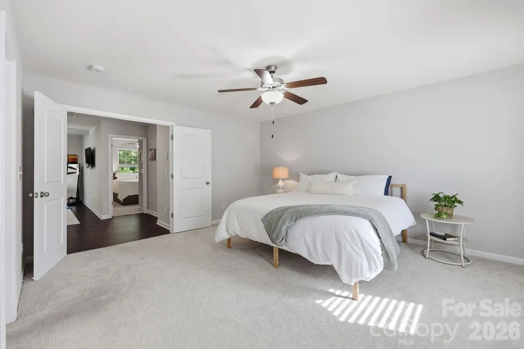 8413 Summerford Drive Charlotte NC 28269