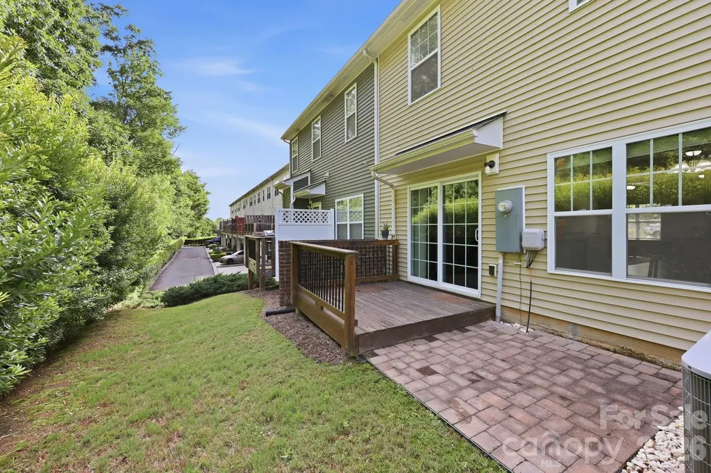 8413 Summerford Drive Charlotte NC 28269