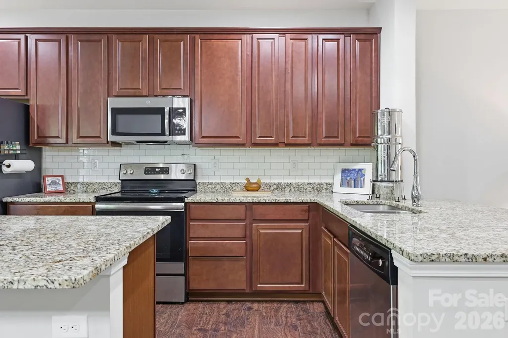 8413 Summerford Drive Charlotte NC 28269