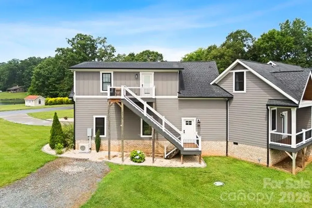5200 Shoreview Drive Concord NC 28025