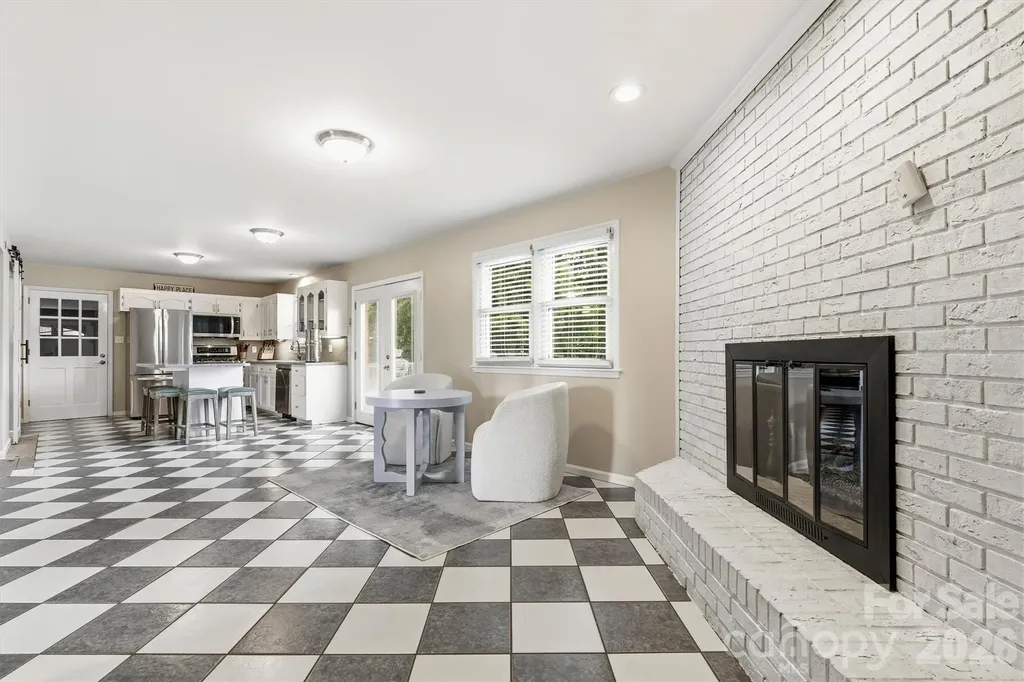 226 28th Avenue Place NE Hickory NC 28601