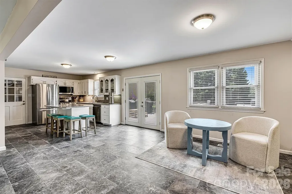 226 28th Avenue Place NE Hickory NC 28601