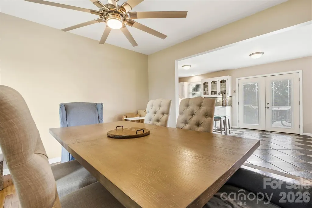 226 28th Avenue Place NE Hickory NC 28601