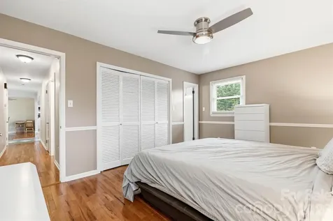 226 28th Avenue Place NE Hickory NC 28601