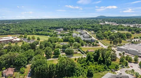 226 28th Avenue Place NE Hickory NC 28601