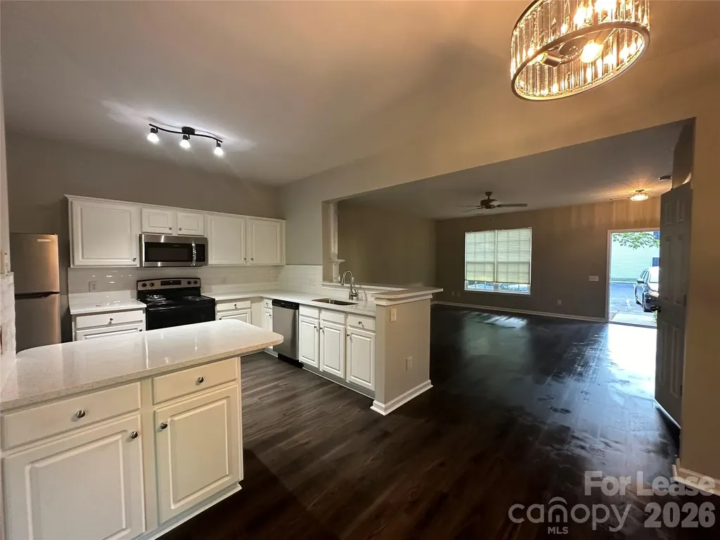 6613 Rothchild Drive Charlotte NC 28270