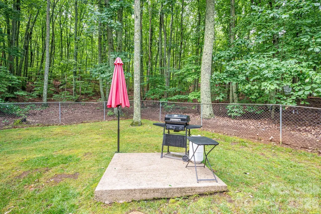 5043 Pebble Stone Road Maiden NC 28650