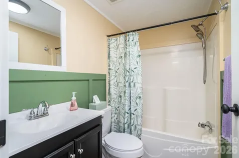 5043 Pebble Stone Road Maiden NC 28650