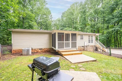5043 Pebble Stone Road Maiden NC 28650
