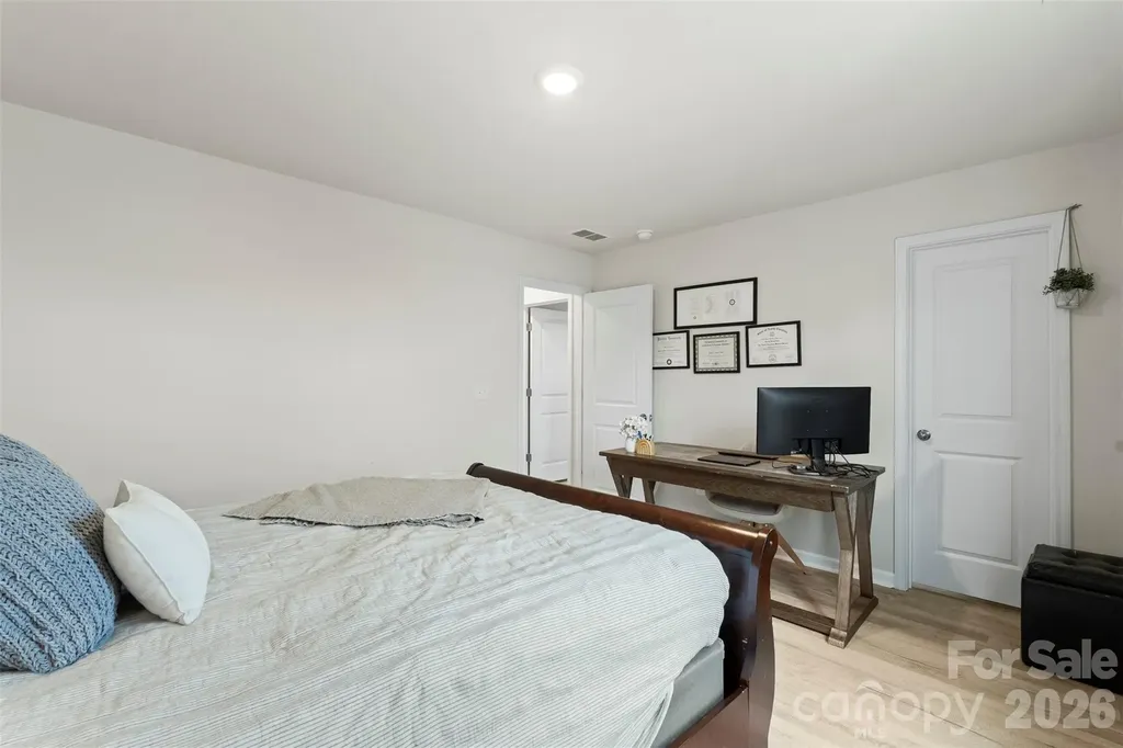 196 Brentwood Drive Statesville NC 28625