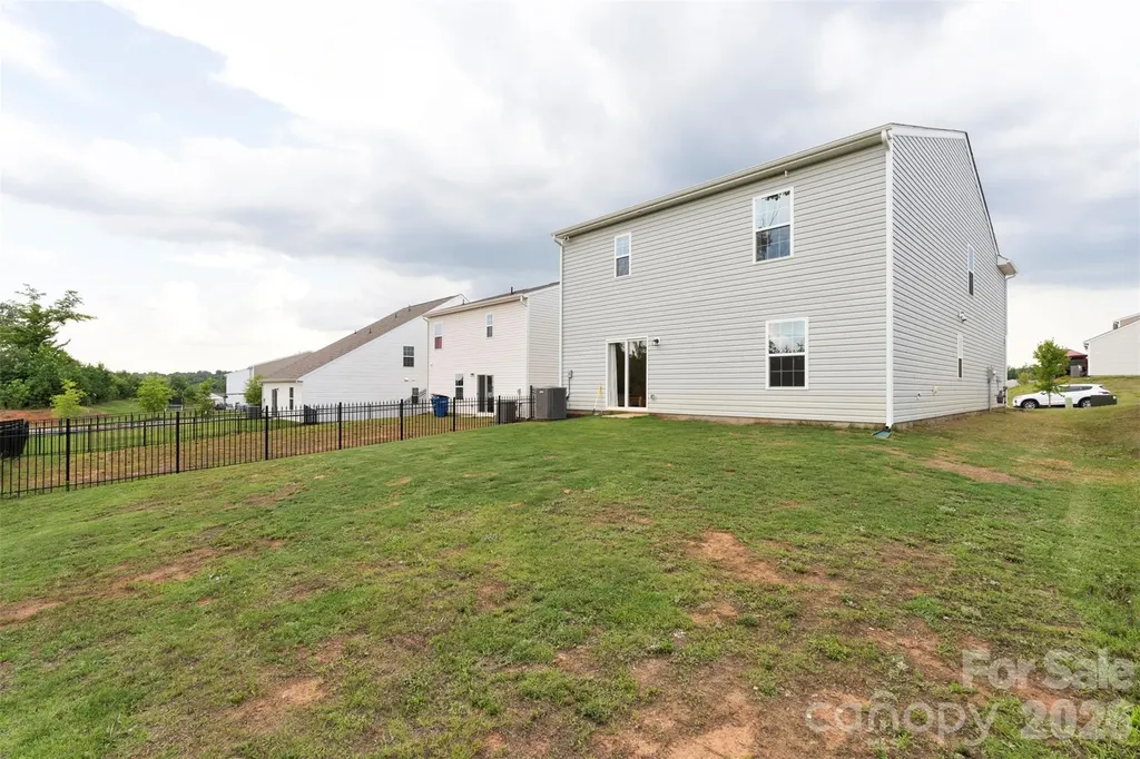 196 Brentwood Drive Statesville NC 28625