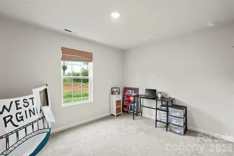 196 Brentwood Drive Statesville NC 28625