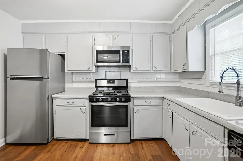6308 Covecreek Drive Charlotte NC 28215