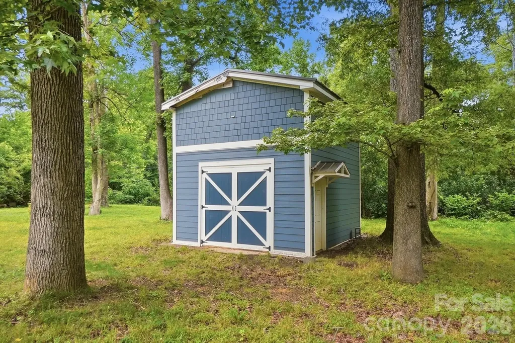 6308 Covecreek Drive Charlotte NC 28215