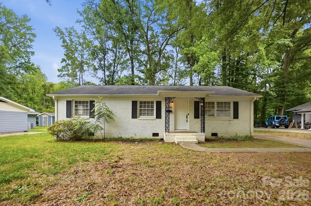 6308 Covecreek Drive Charlotte NC 28215