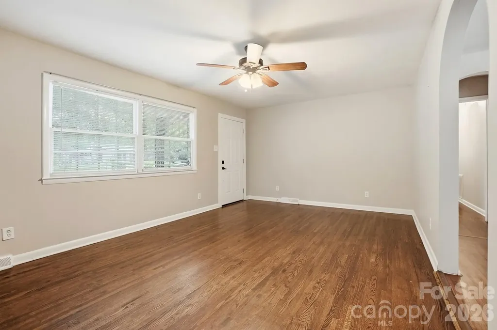 6308 Covecreek Drive Charlotte NC 28215