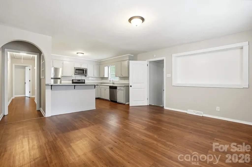 6308 Covecreek Drive Charlotte NC 28215