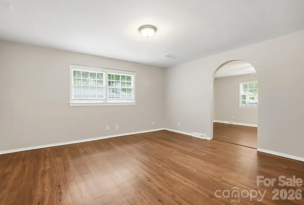 6308 Covecreek Drive Charlotte NC 28215