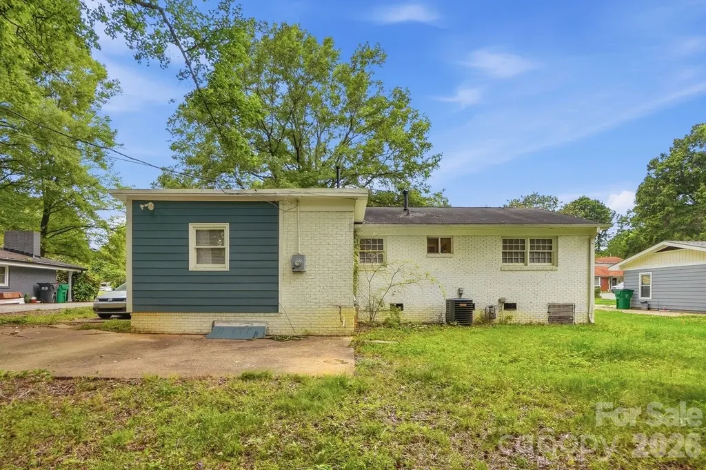 6308 Covecreek Drive Charlotte NC 28215