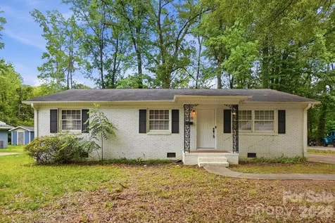 6308 Covecreek Drive Charlotte NC 28215