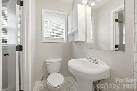6308 Covecreek Drive Charlotte NC 28215