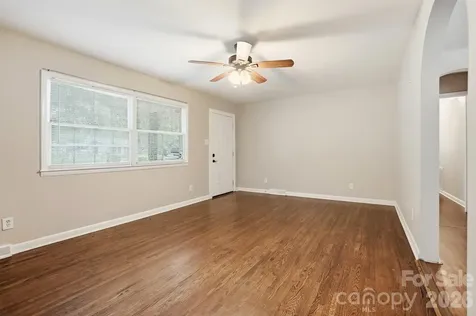 6308 Covecreek Drive Charlotte NC 28215