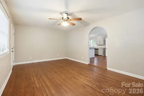 6308 Covecreek Drive Charlotte NC 28215