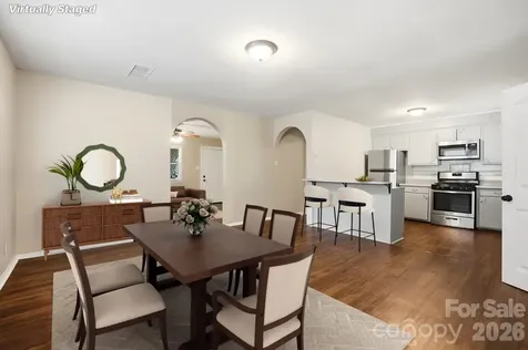 6308 Covecreek Drive Charlotte NC 28215