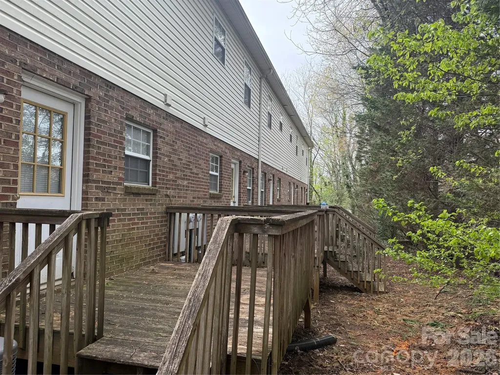 1310 And 1323 14th Street Drive NE Hickory NC 28601