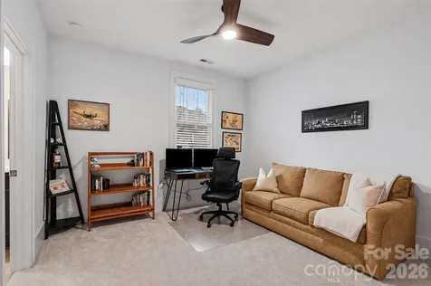 1615 Main Street Charlotte NC 28204