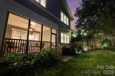 1615 Main Street Charlotte NC 28204