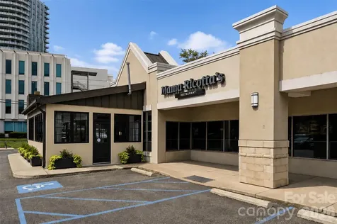 1615 Main Street Charlotte NC 28204